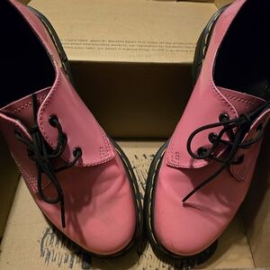 Dr. Martens Pink Oxford Lace-Up Women's Boots Size 7